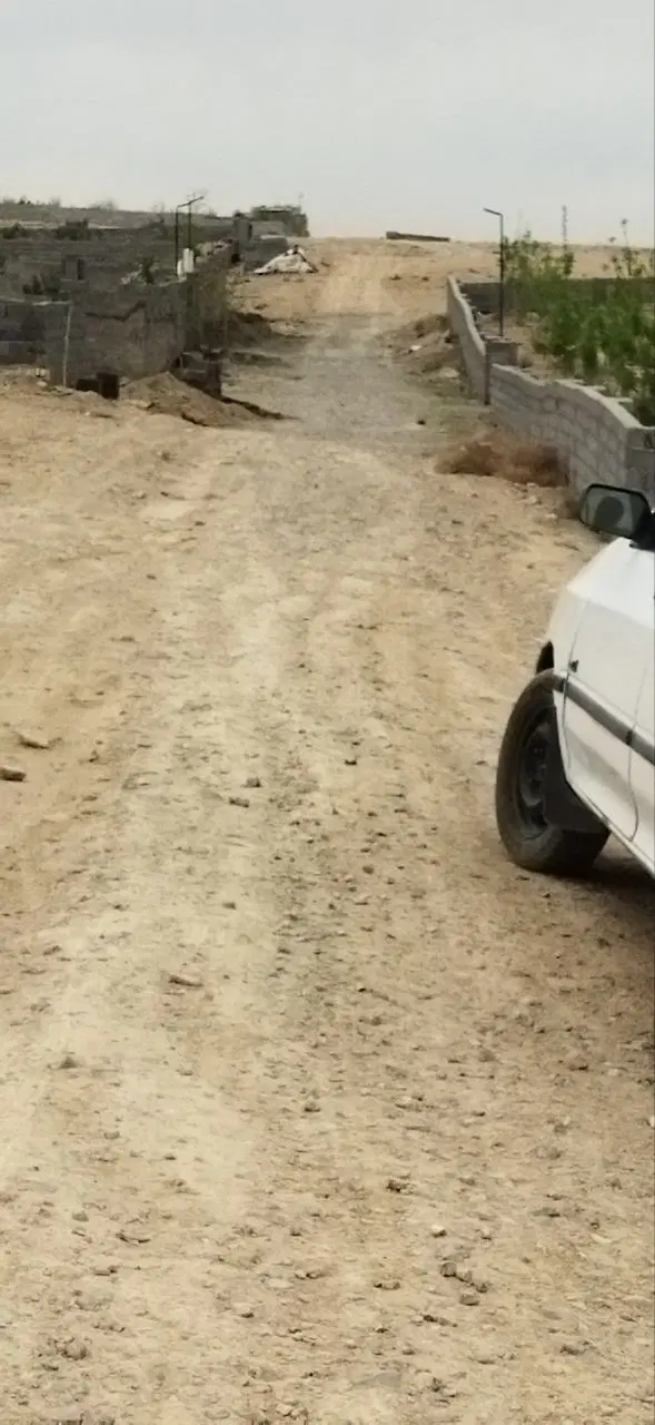 زمین روستای دزق