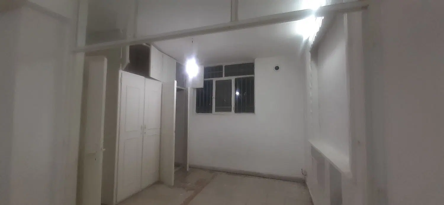 خانه دوطبقه نقلی دربست