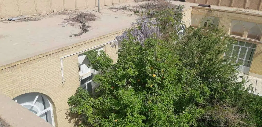 فروش خانه قابل سکونت مرکز شهر