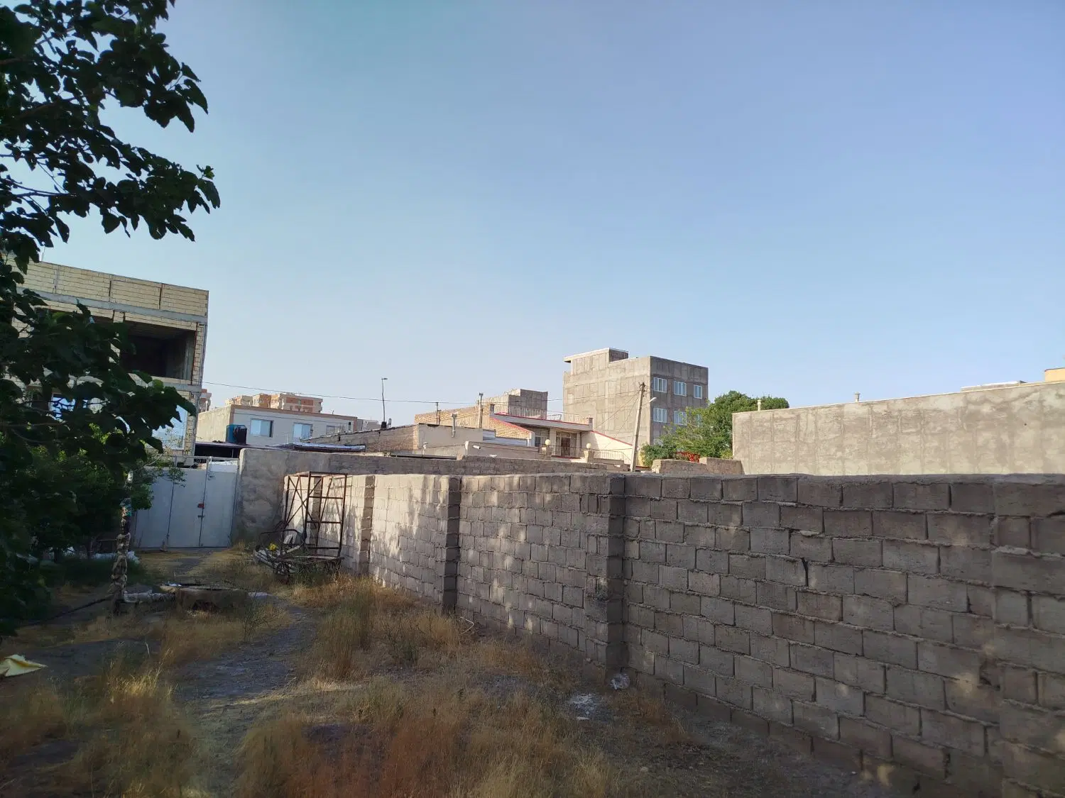 فروش زمین دو  بر اول خیابان خاتم انبیاء