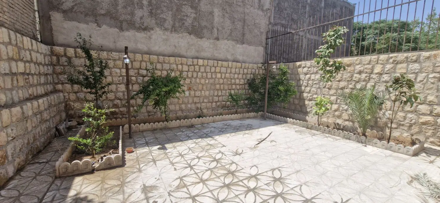 منزل ویلایی شهر صدرا شیراز