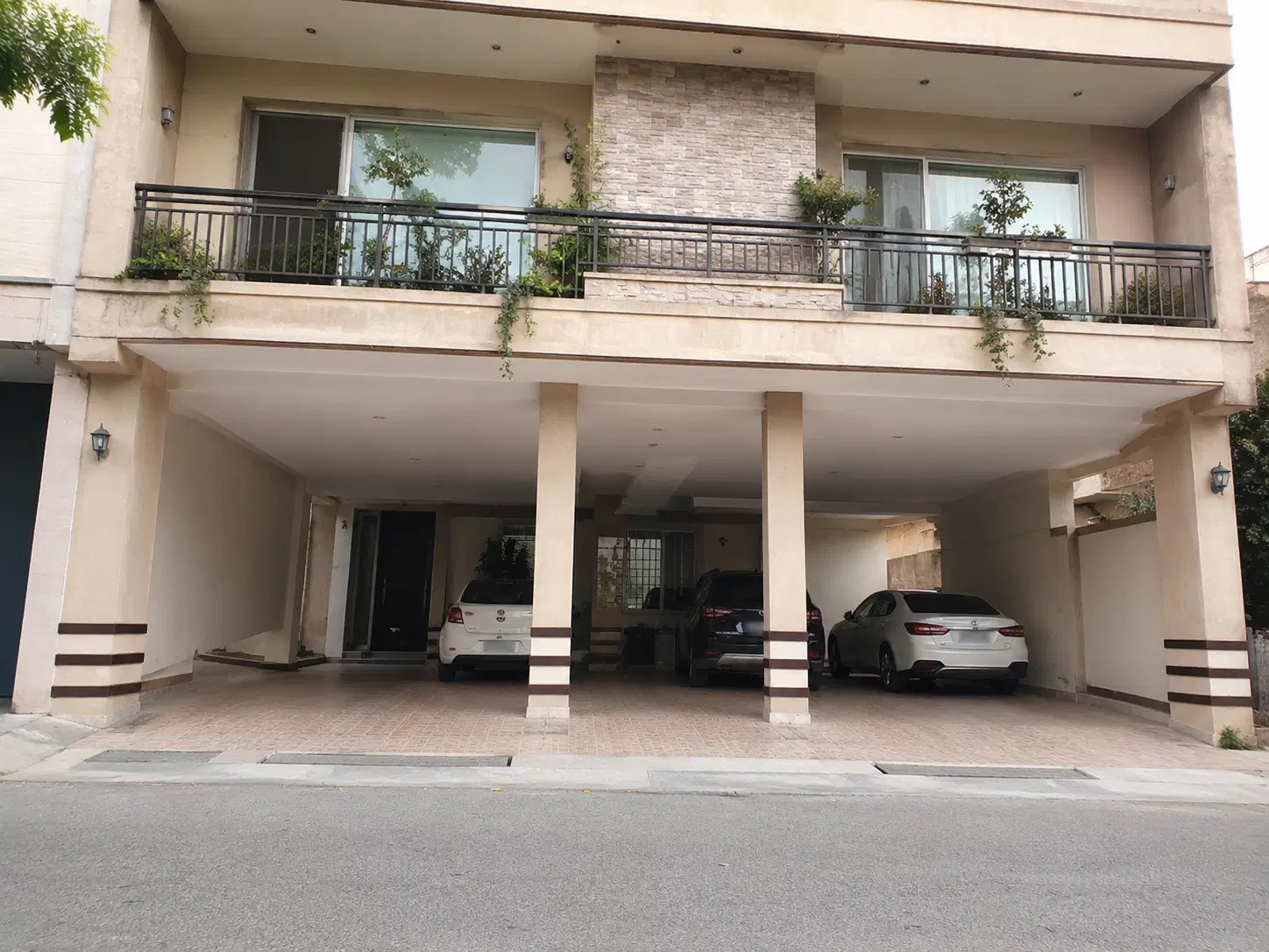 اجاره واحد مسکونی