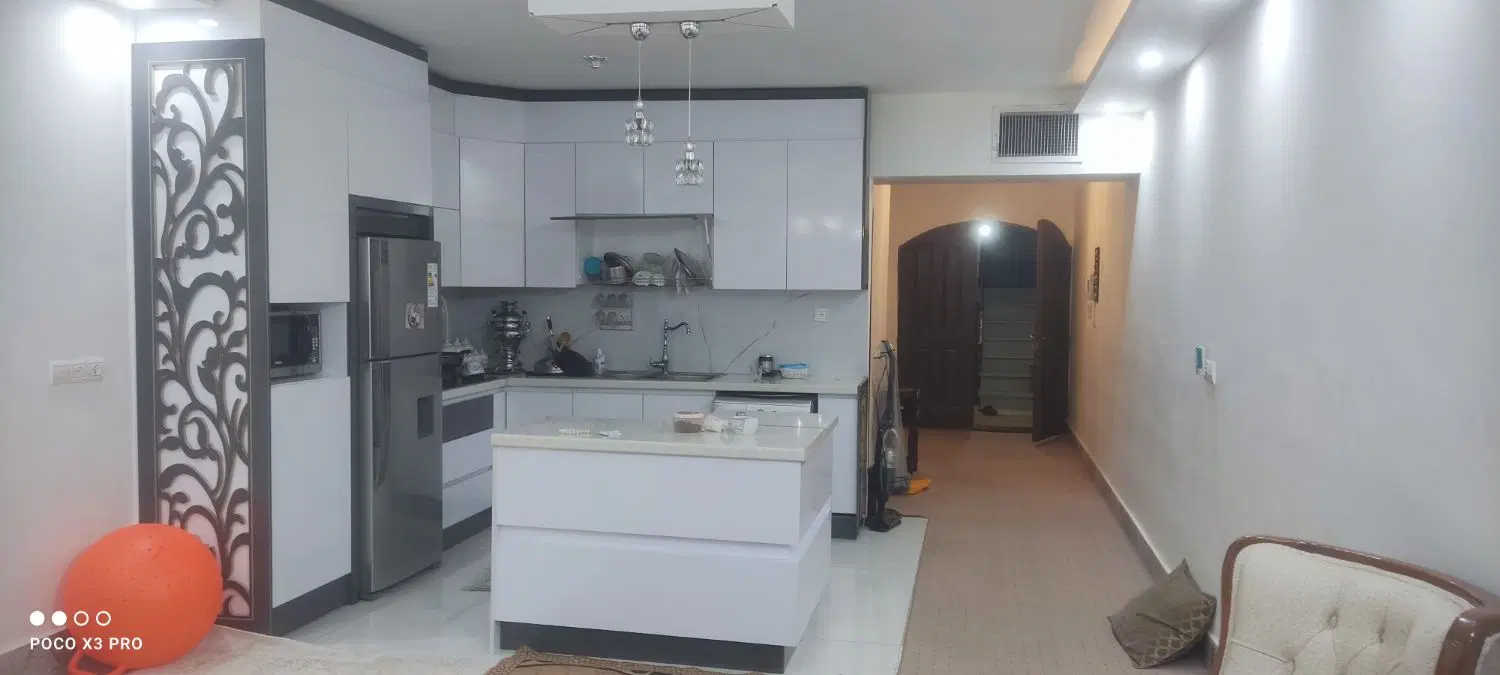اپارتمان90متری خ هویزه