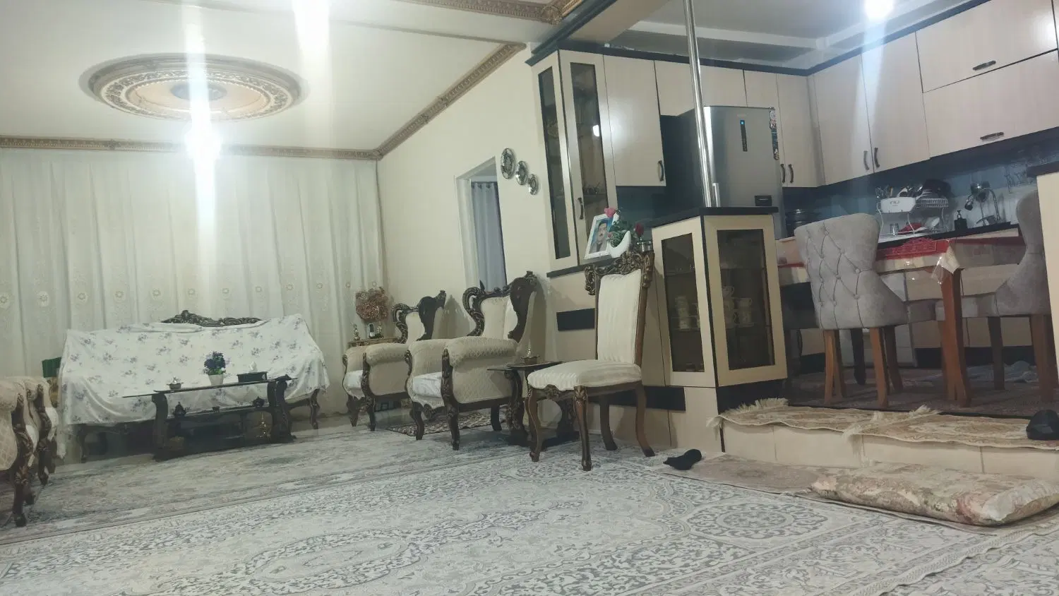 طبقه دوم،۱۶ واحدی،در بهترین نقطه فاز یک شهرک سینا