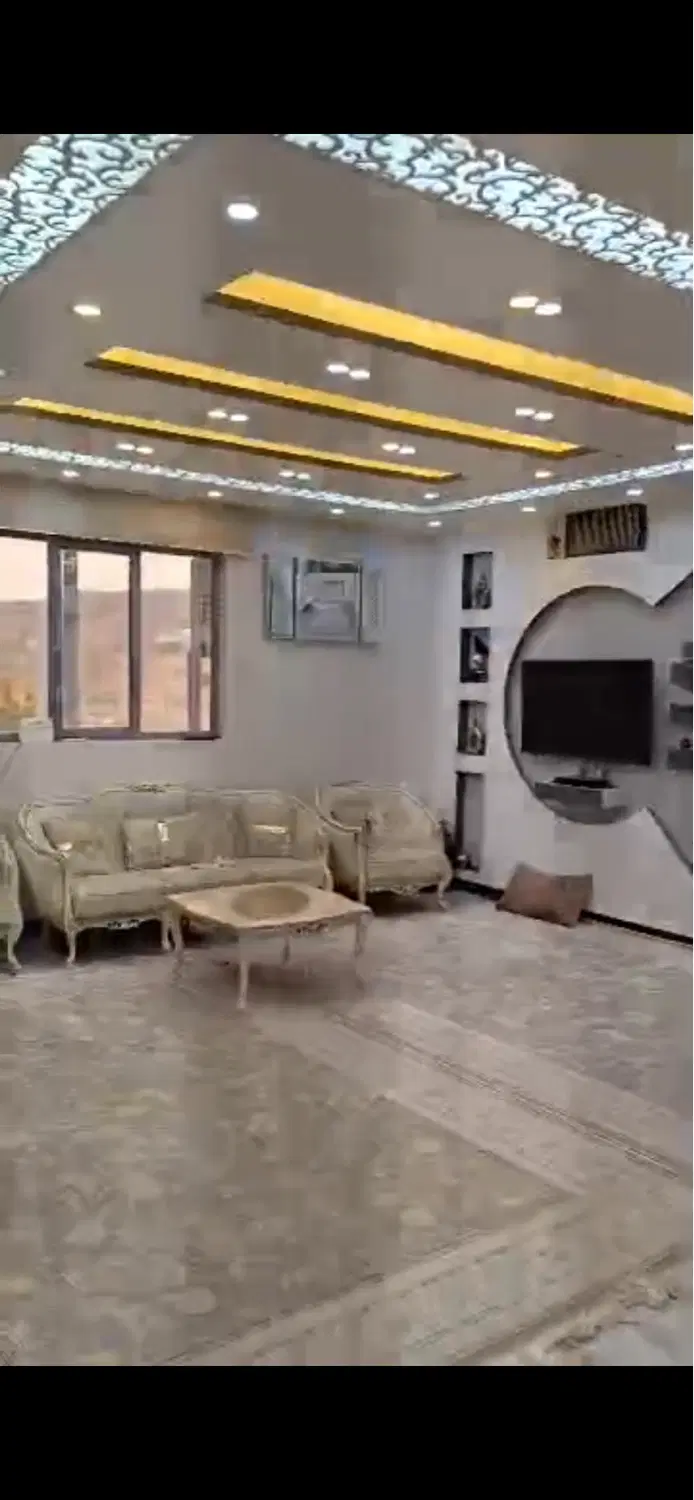 واحد آپارتمانی مولانا شیک و لوکس