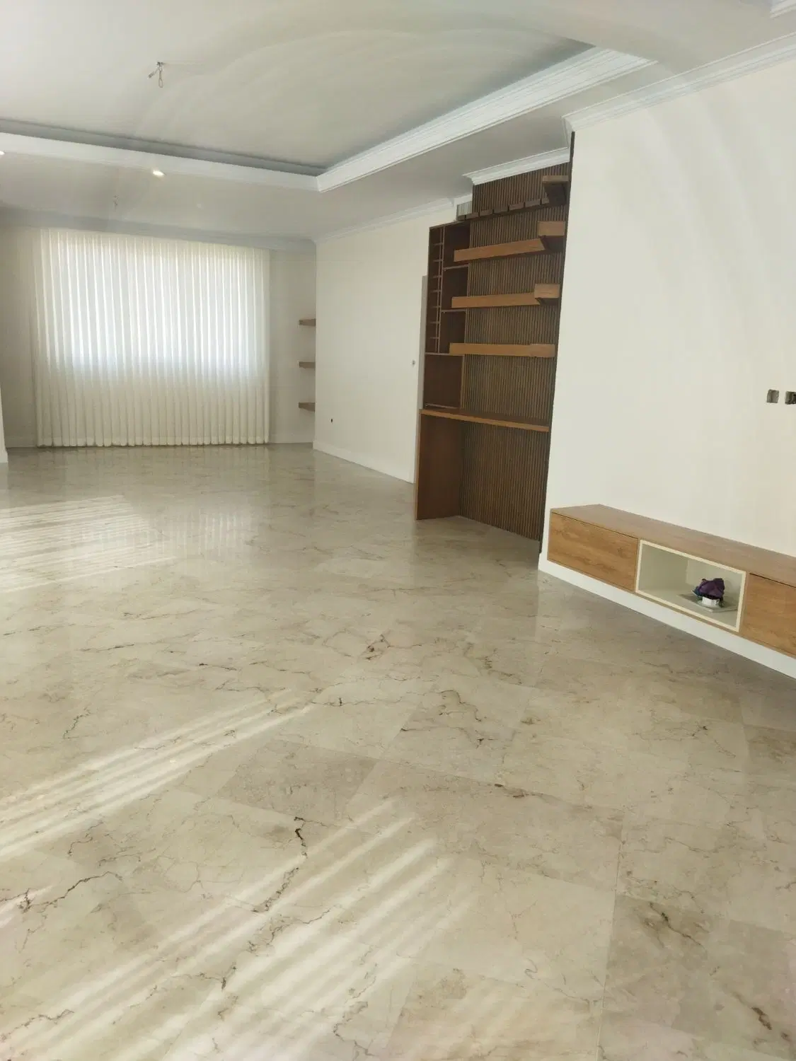 185 متر تکواحدی نوساز معاوضه با کلنگی