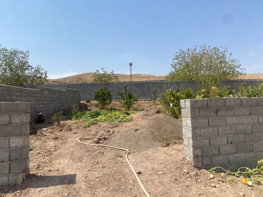 زمین روستای ورده