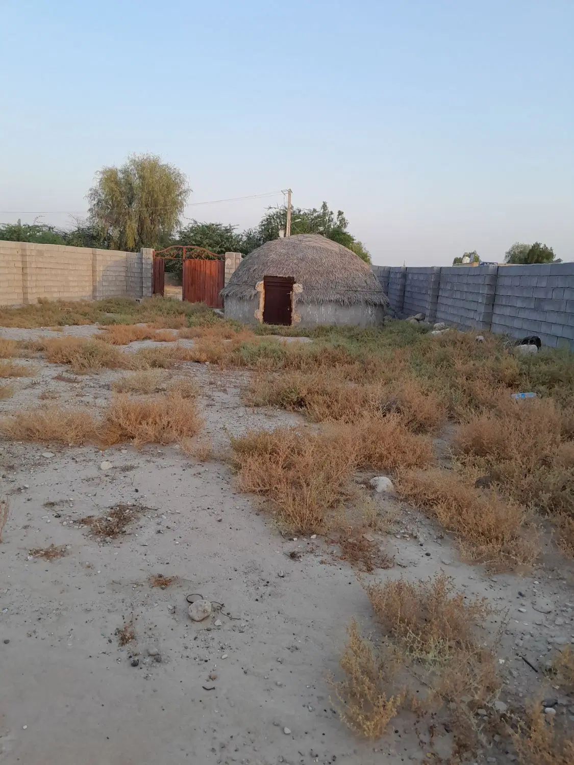 زمین پشتکوه فروشی