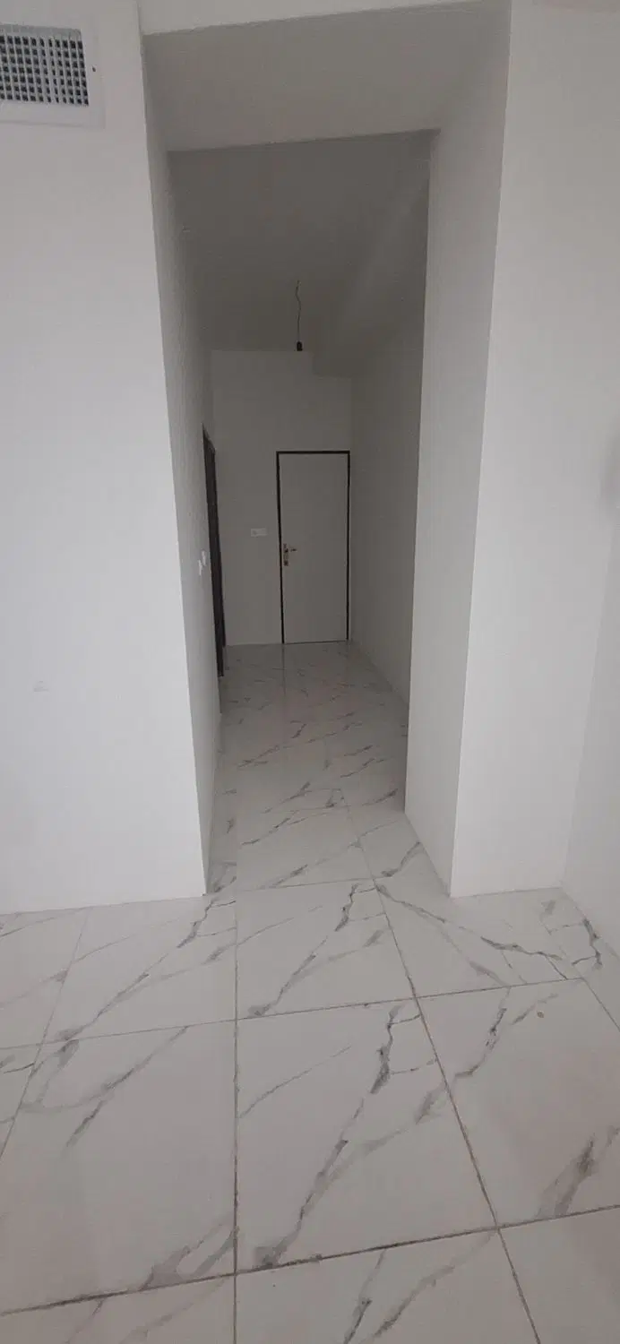 یک واحد آپارتمان دو نبش ۱۰۰ متری گلستان