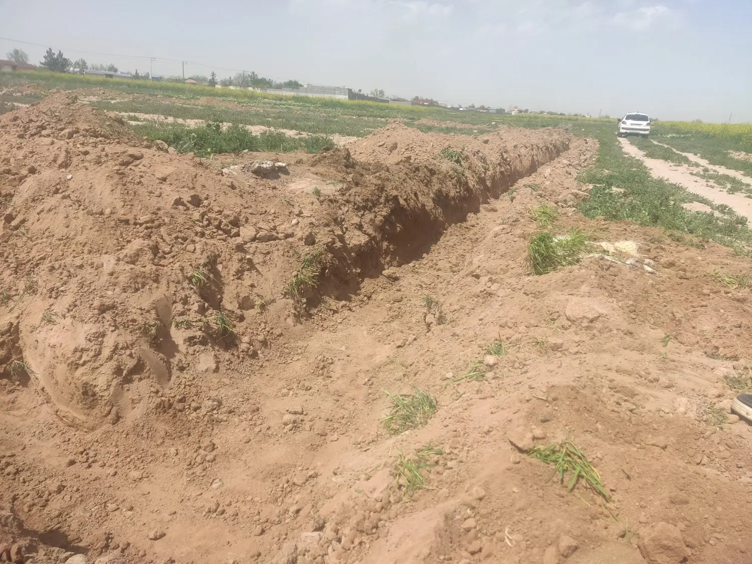 زمین روستای گنبد واز