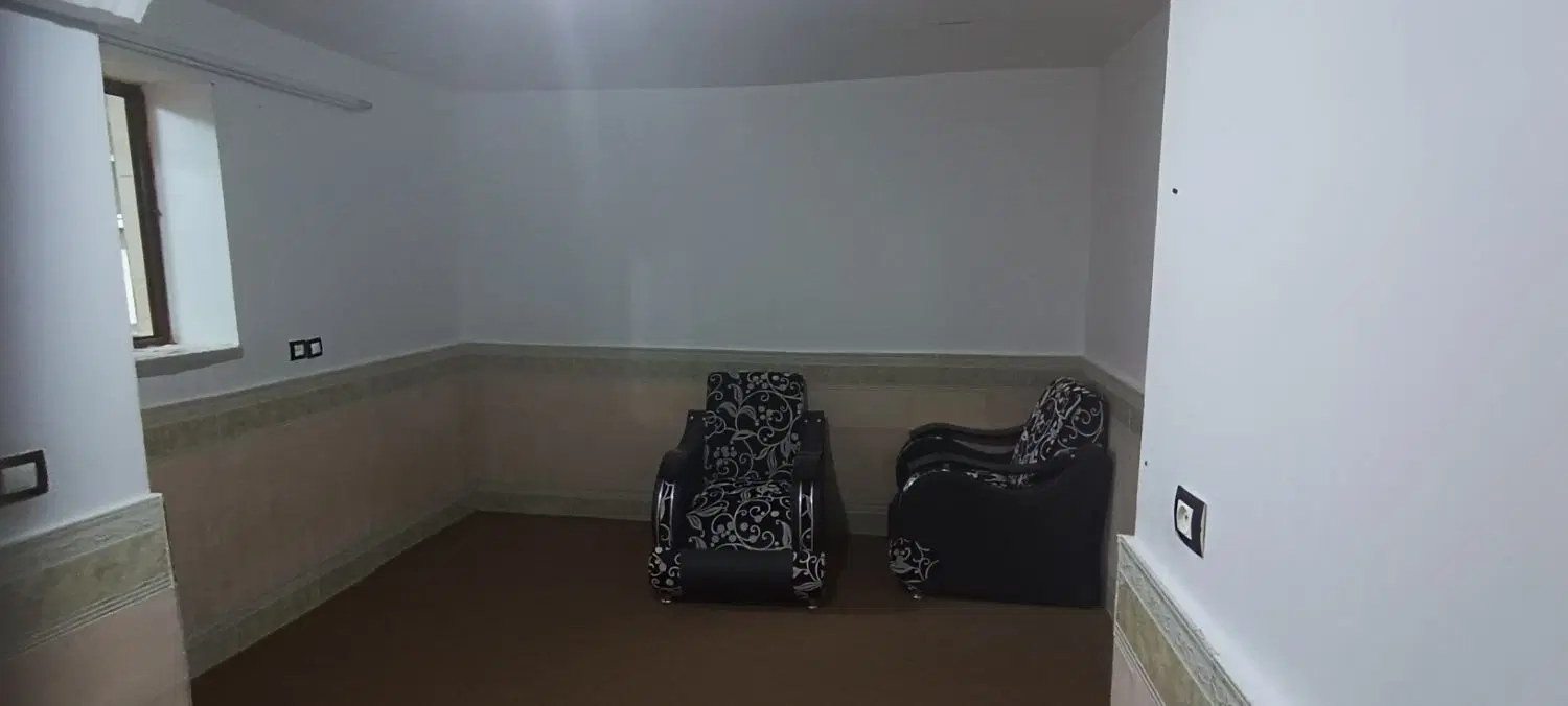 اجاره زیرزمینی 70متری