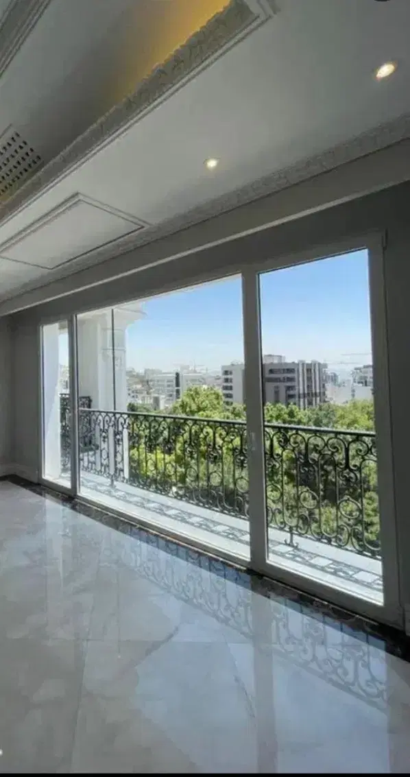 اپارتمان فرمانداری نوساز 140متری