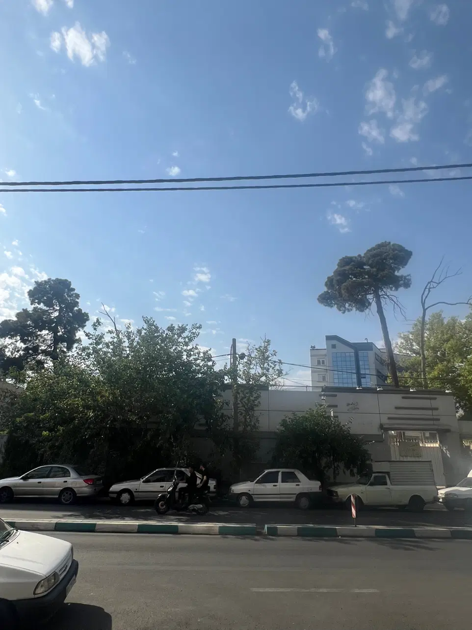 آجودانیه ۳۷۰ متر