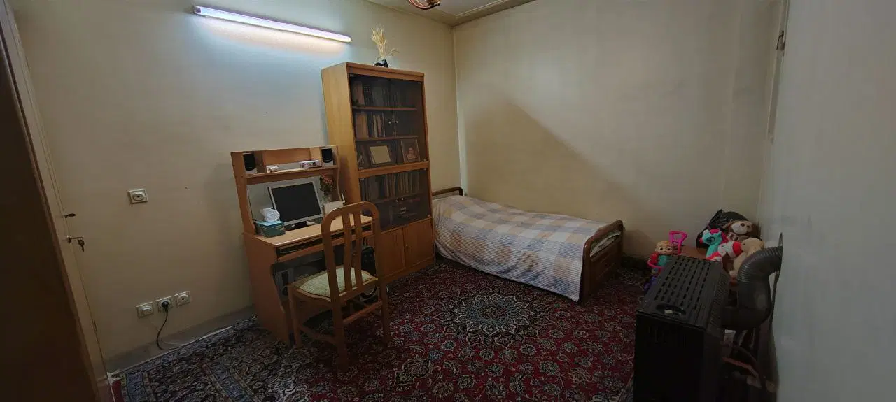 آپارتمان ۱۱۴ متری پلاک دوم خیابان نشاط