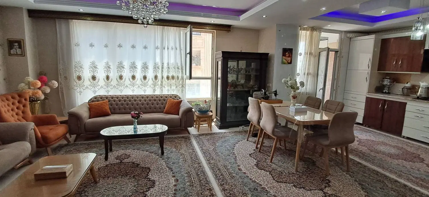 فروش اپارتمان سندار سه خواب