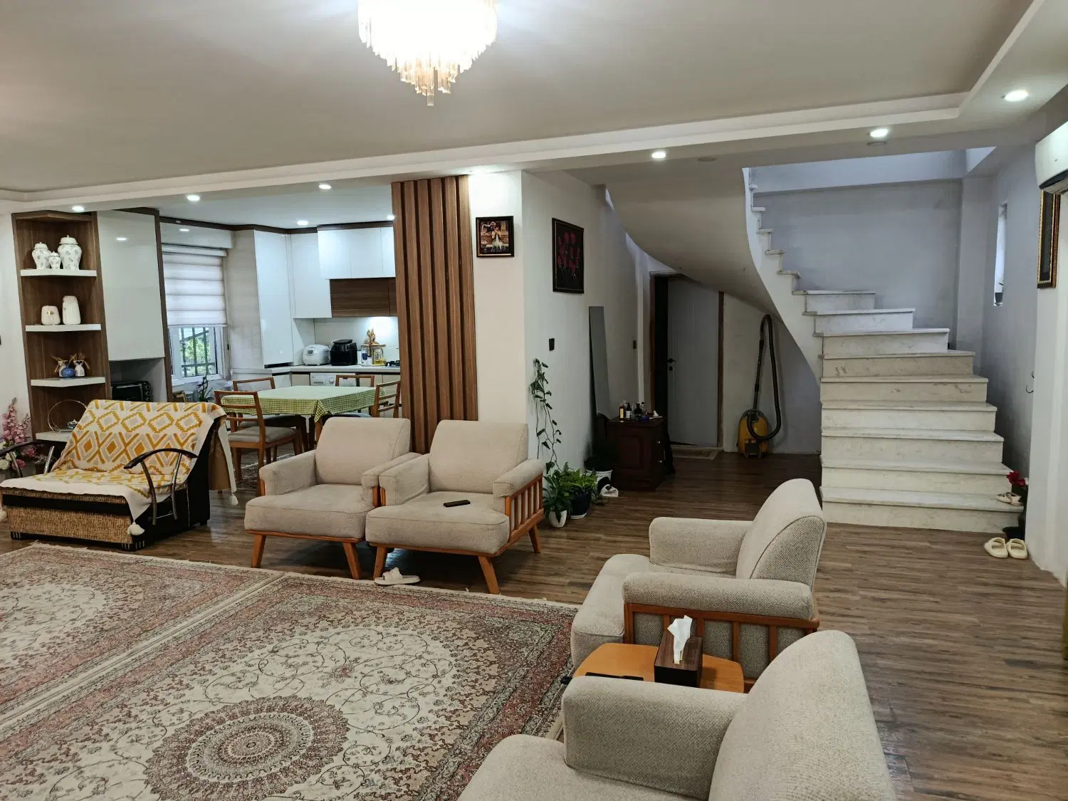 منزل مسکونی گیلان .لاهیجان. انارستان.فول امکانات
