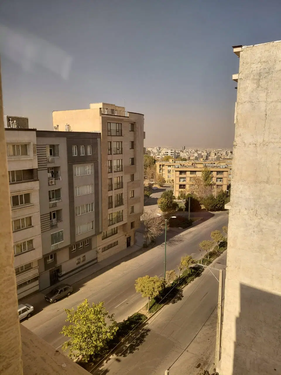 رهن آپارتمان ۷۰متری در میرزاده عشقی.کارگزار املاک