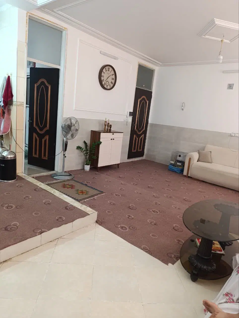 واحد۶۵متری ۱خوابه طبقه اول