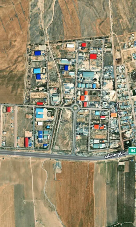 ۲ هکتار زمین (با تغییر کاربری صنعتی)