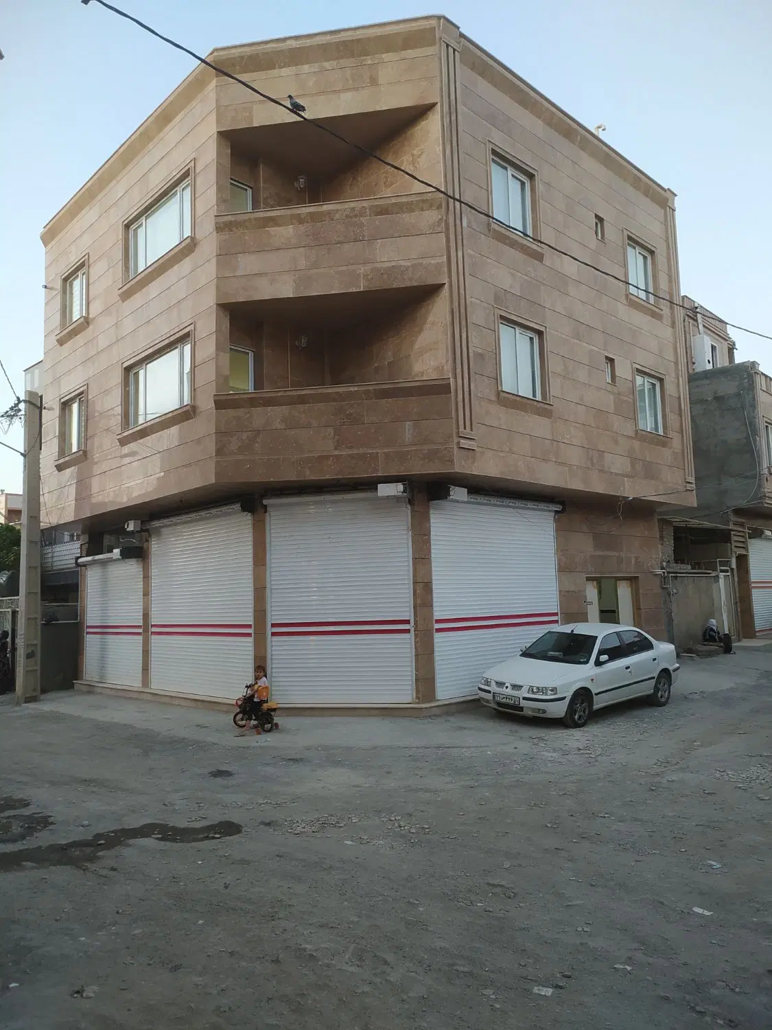 اجاره مغازه دوشان