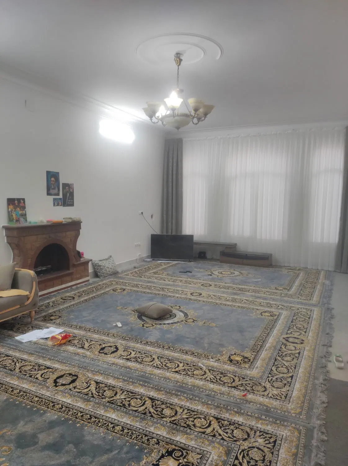 همکف۱۴۰متری تمیزجنوبی پرنوردلباز پارکینگدارحیاطدار