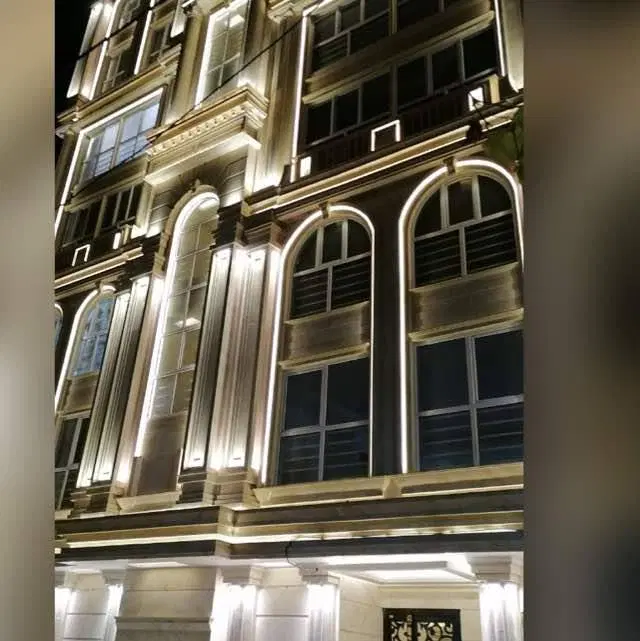 ۱۳۸ متر ۳ خواب ۲پارکینگ سندی ط۱