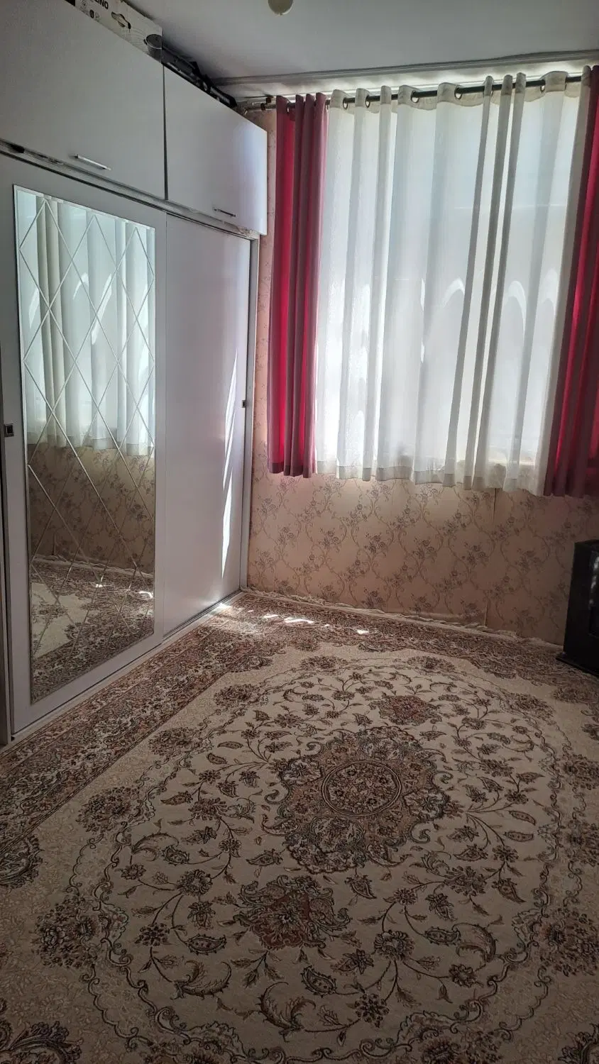 اپارتمان ۹۰متری ۲خوابه