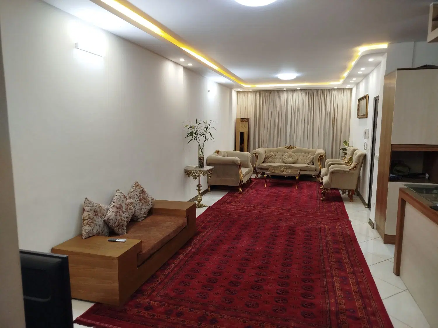 آپارتمان 95متری چسبیده به فهمیده