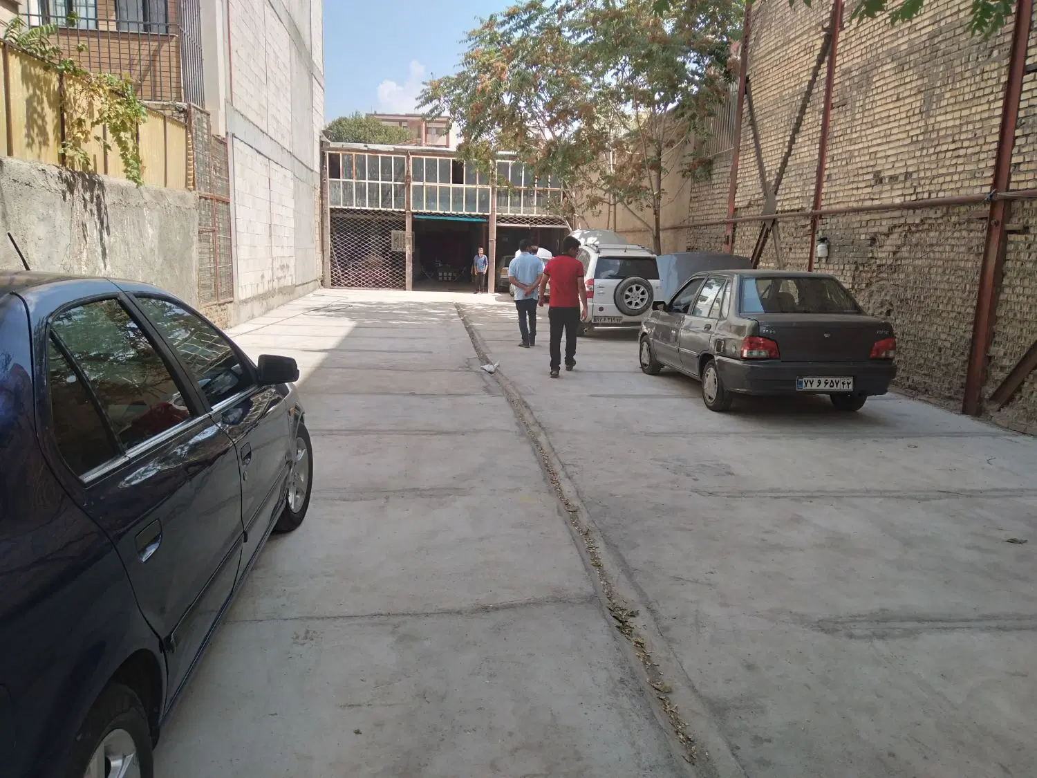 مغازه ، تجاری ، مجتمع خدمات خودرویی