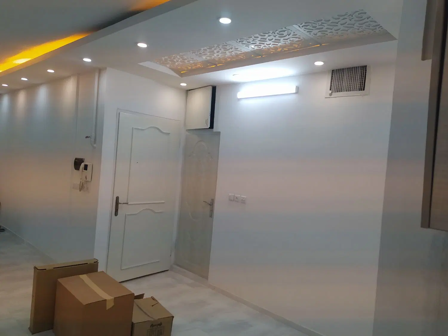 آپارتمان شصت و پنج متری