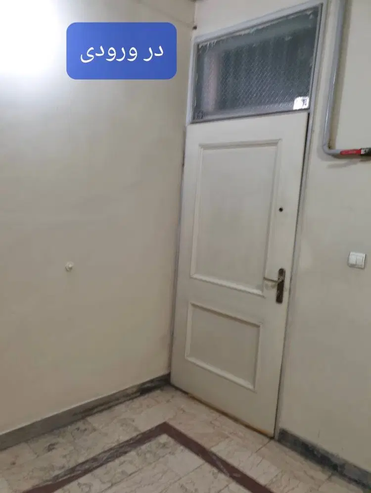 واحد تجاری اداری مسکونی130م3خ بالکن بر خ اصلی