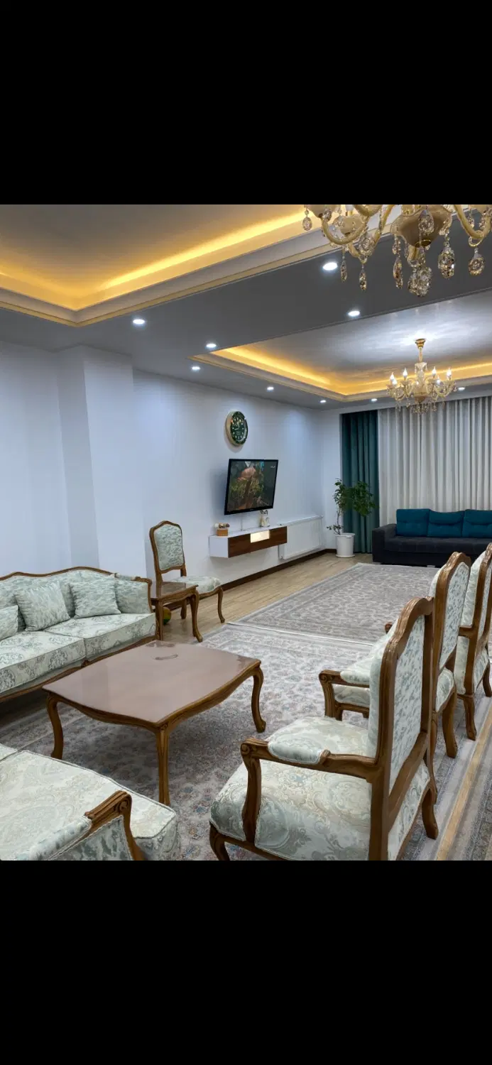 رهن و‌اجاره آپارتمان صدرا گل های شرقی