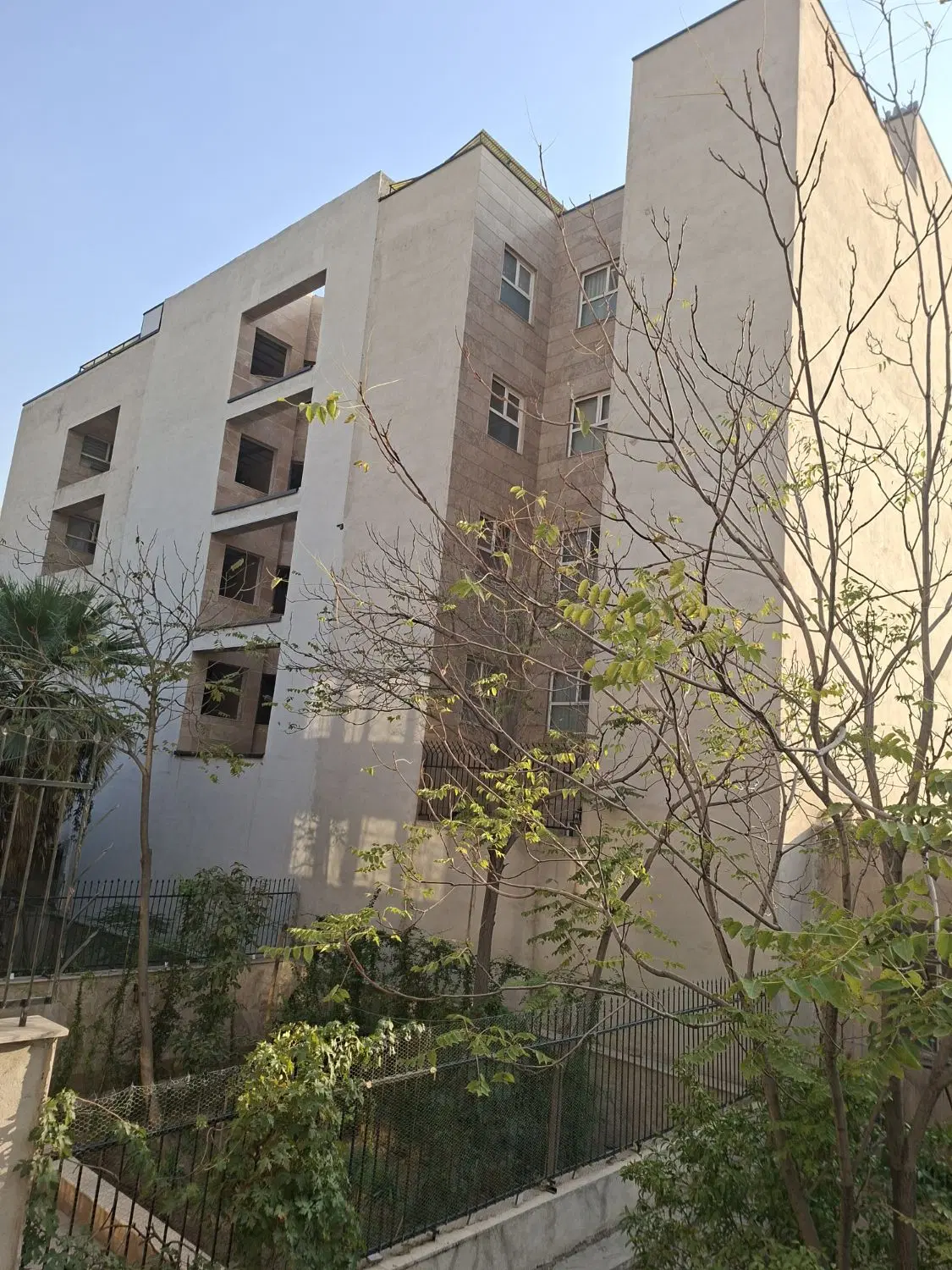 فروش زمین در کارشناسان