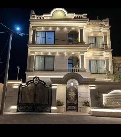 زمین _۲۱۰ متر_جمهوری_محمودنژاد