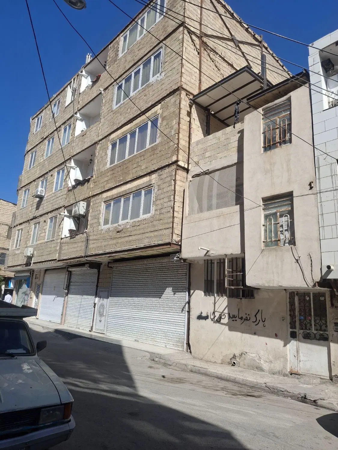 فروش آپارتمان همکف 55 متری . حاشیه خیابان