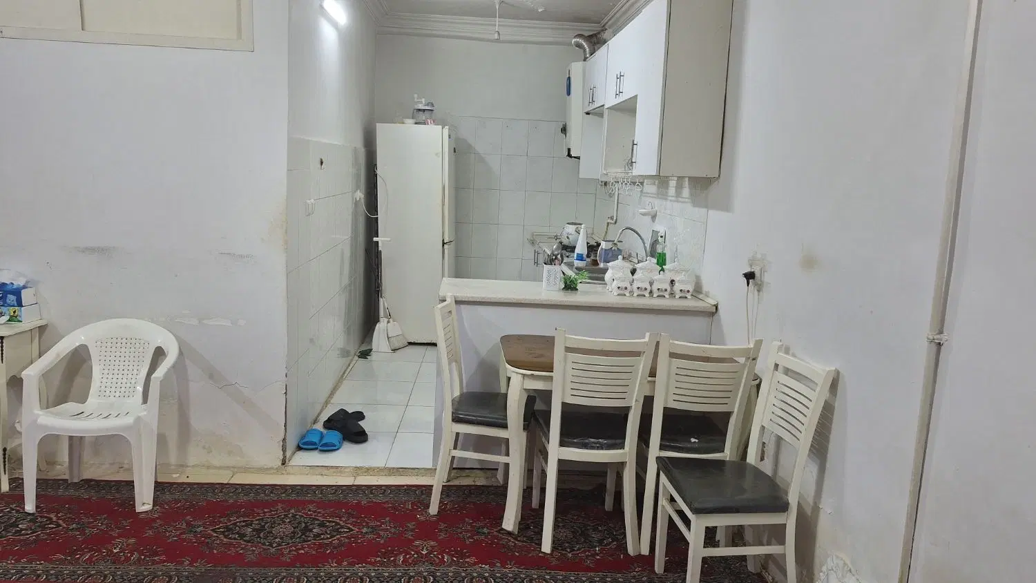 فروش آپارتمان یک‌خوابه، روبه‌روی بوستان ابریشم