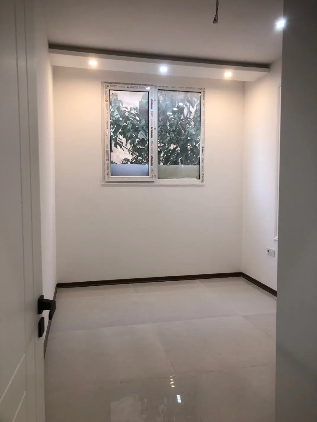۱۳۱ متر ۳ خواب اول الهیه