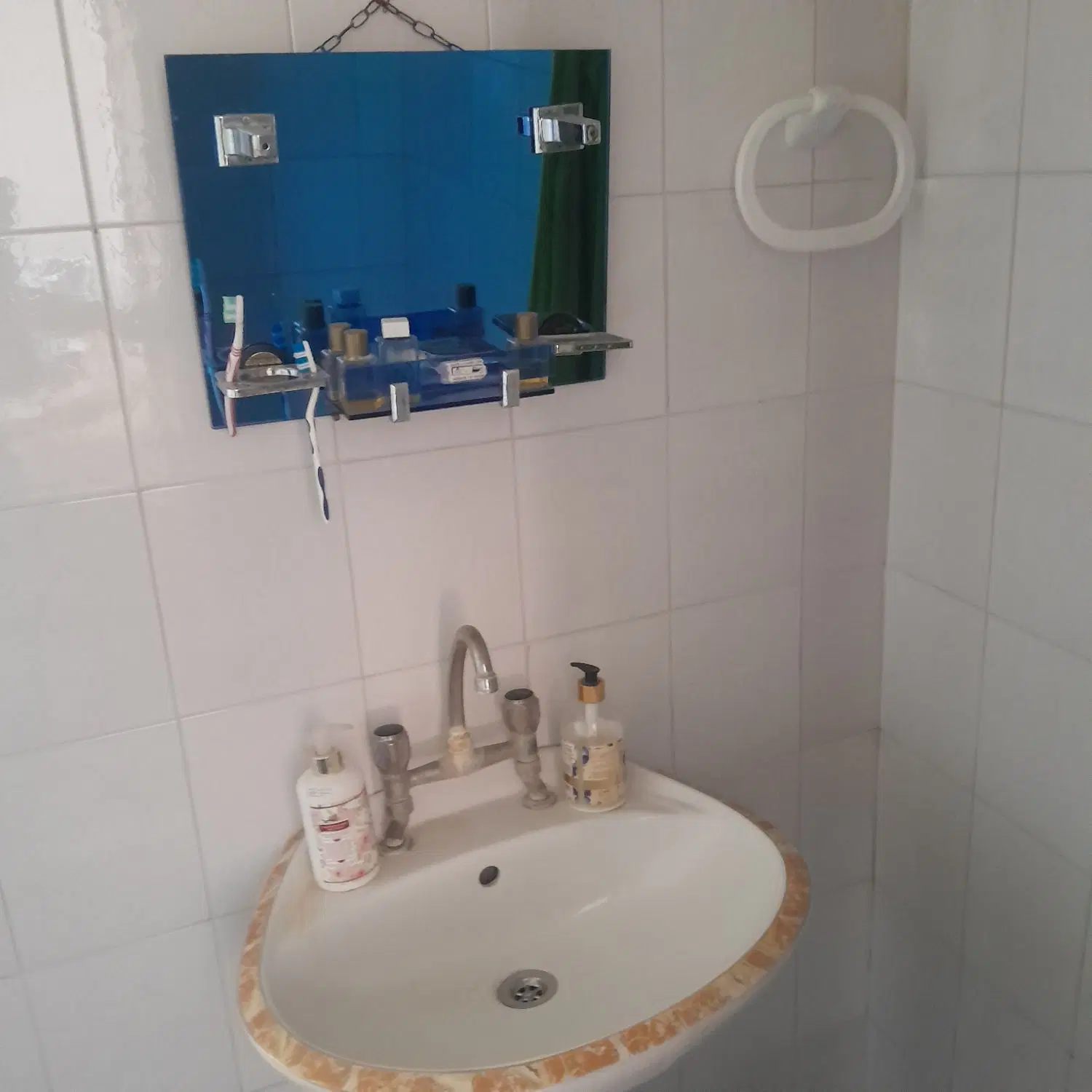 اجاره مغازه بر خیابان اصلی روبروی شکارچی
