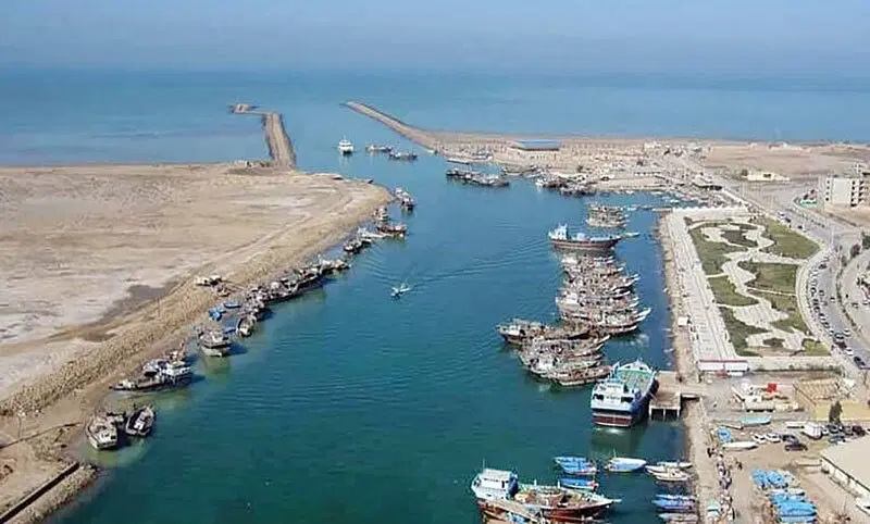 زمین ۲۴۰ متری گشویی
