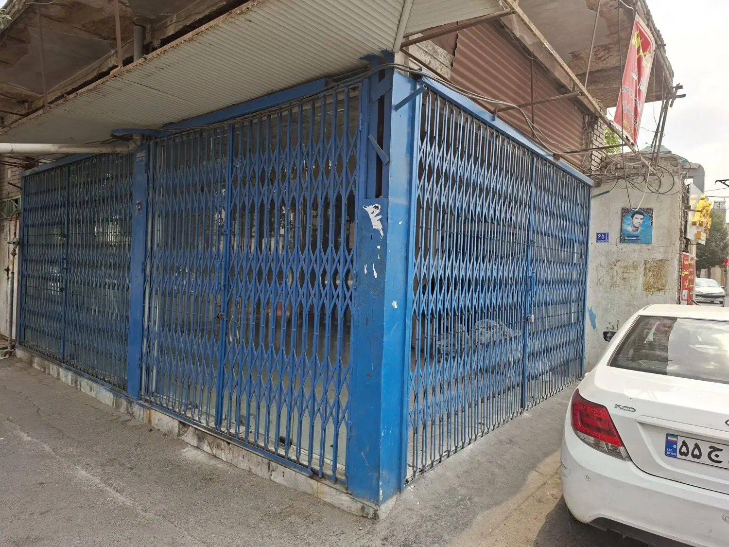 مغازه ۷۰ متری برادبجو دونبش بسیار پرتردد