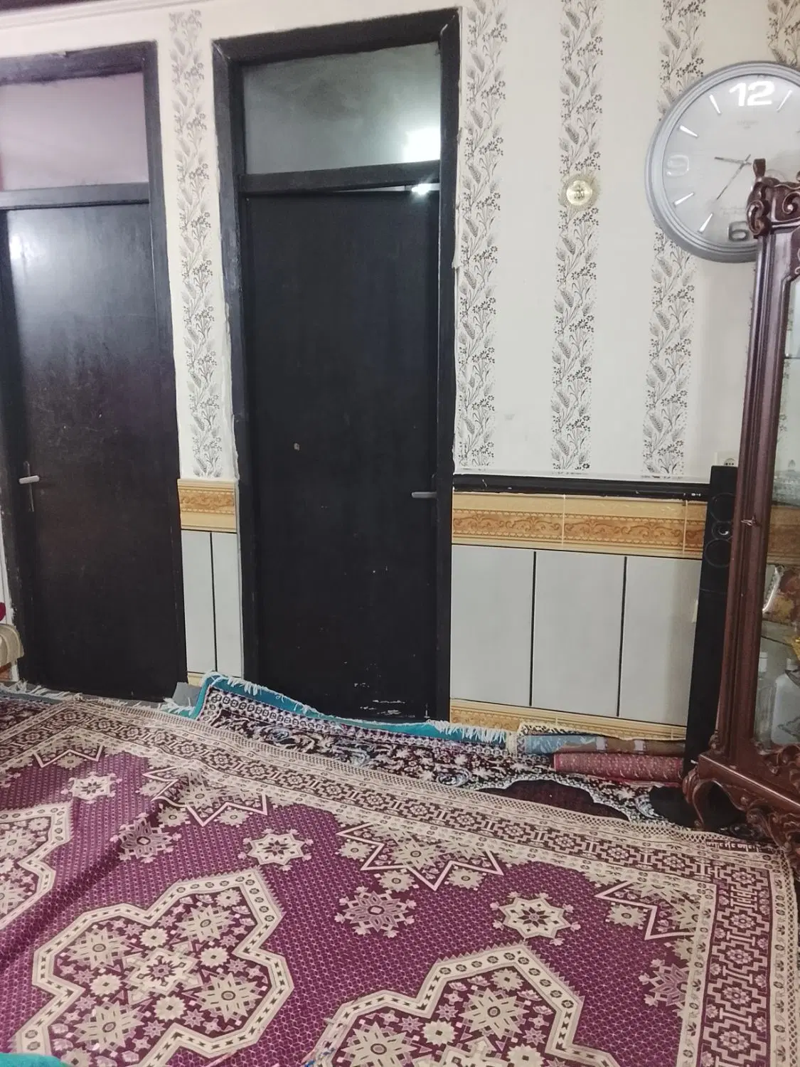 خانه دو طبقه صدمتری طبقه پایین حیاط دار