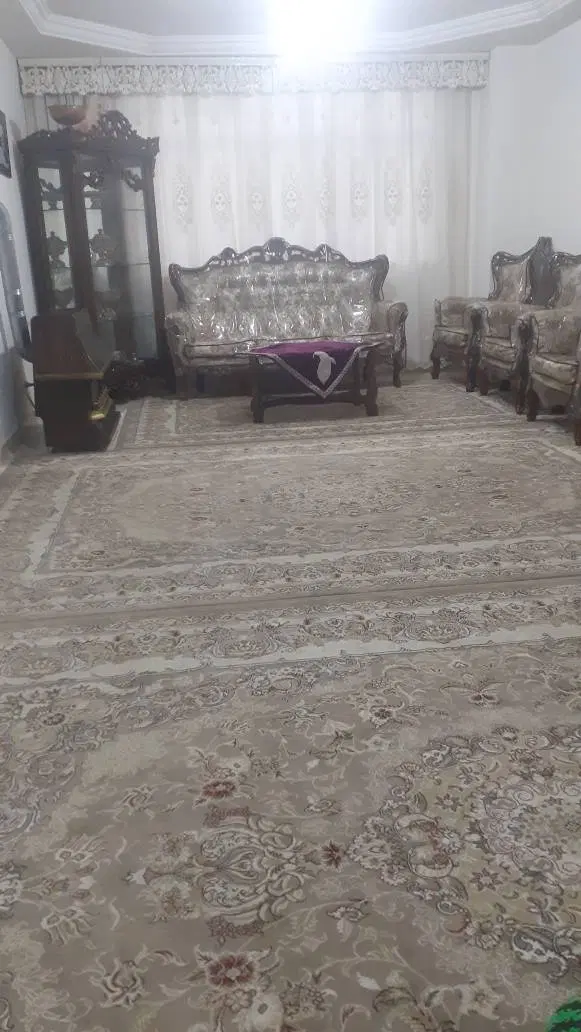 واحد ۷۰ متری دو خوابه