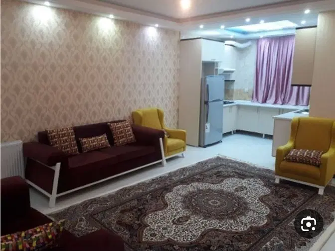 منزل ۹۰ متری