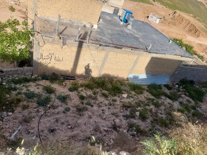 زمین ۱۸۰ مترسیدصفری