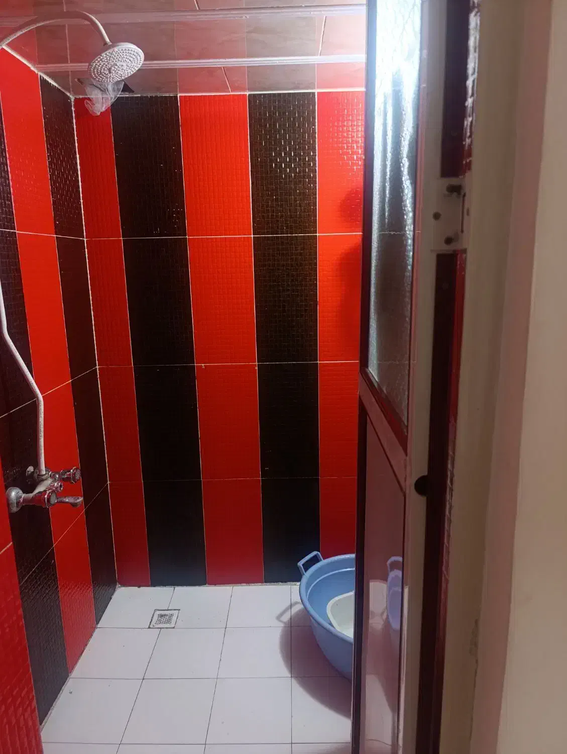 سوئیت در پاپکیاده میان محله چاف لنگرود