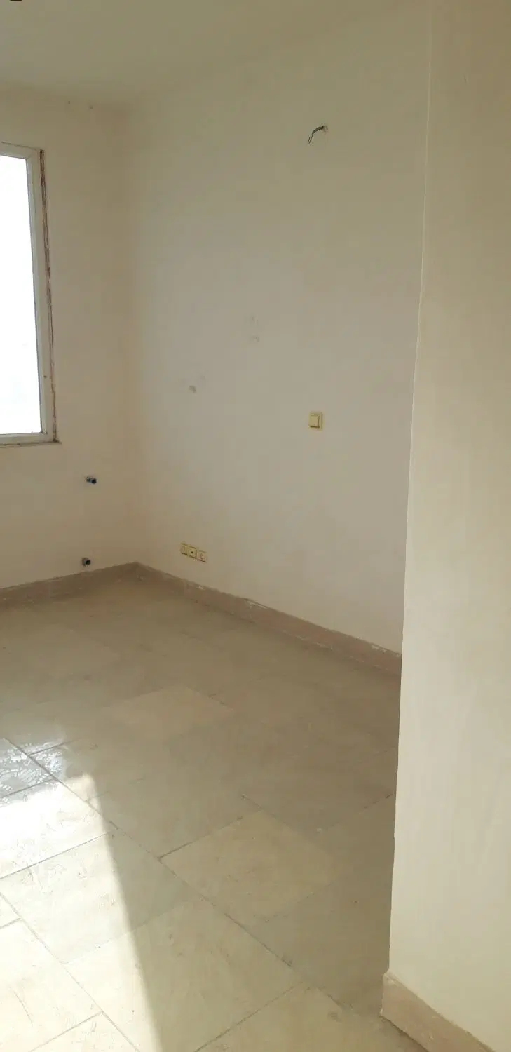 یک دستگاه اپارتمان کلید طلایی