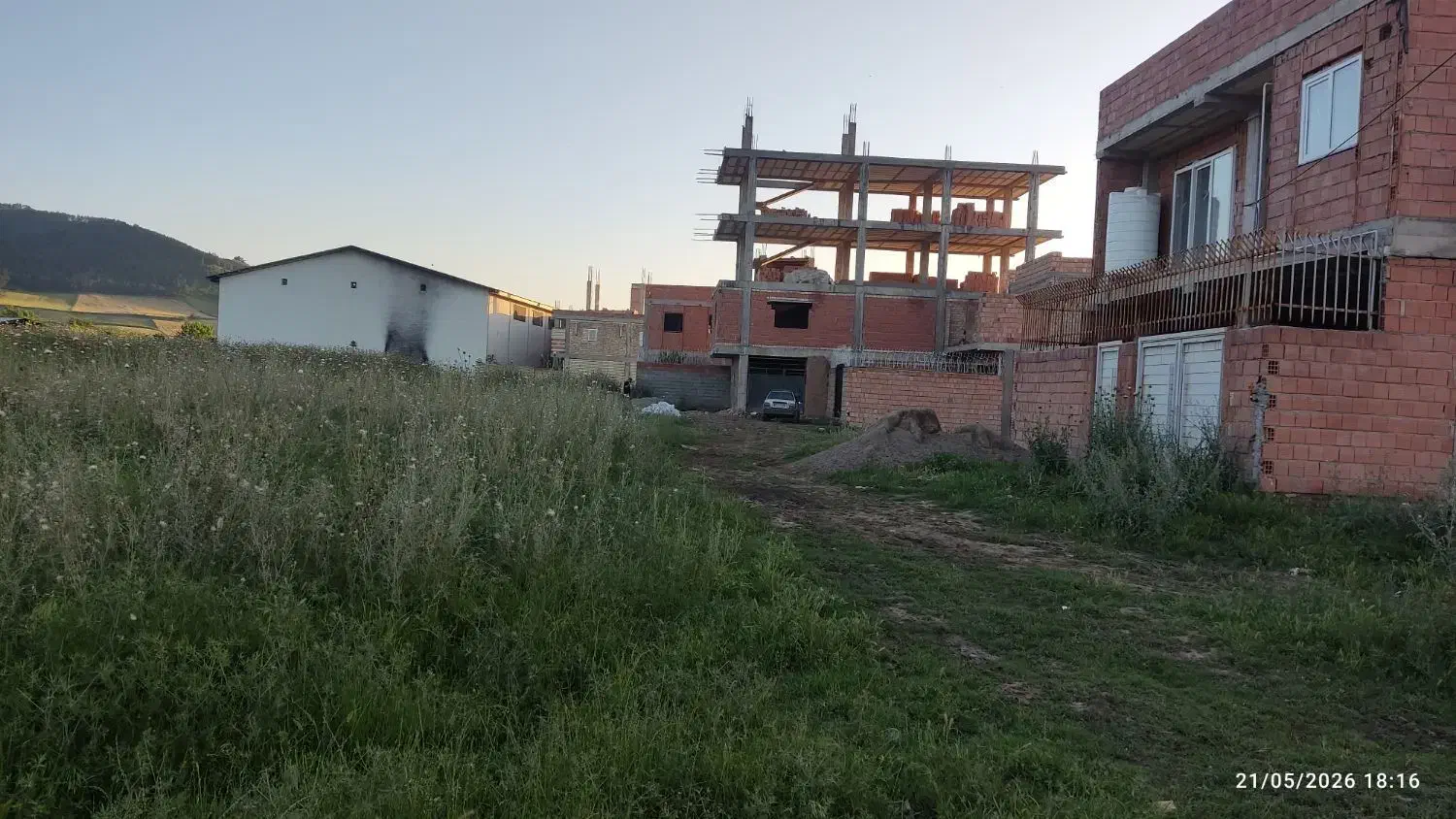 زمین مسکونی با سند و امتیازات