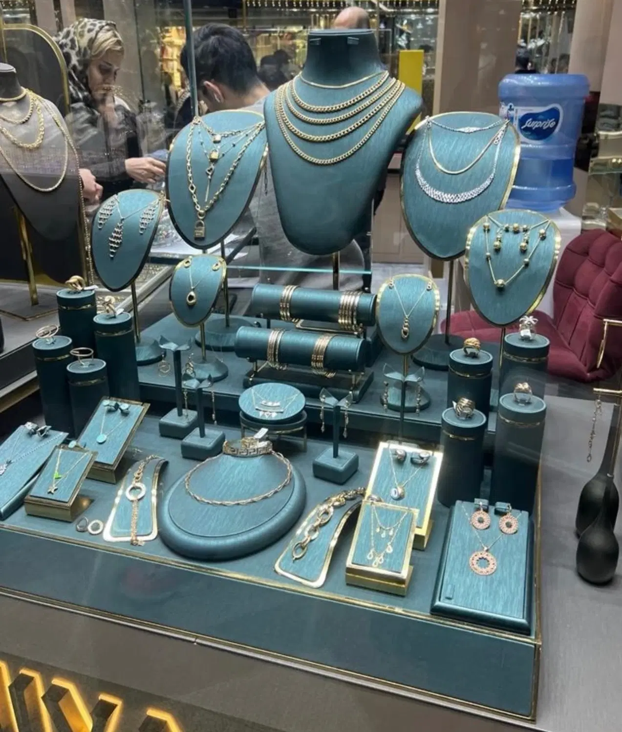 اجاره مغازه طلافروشی