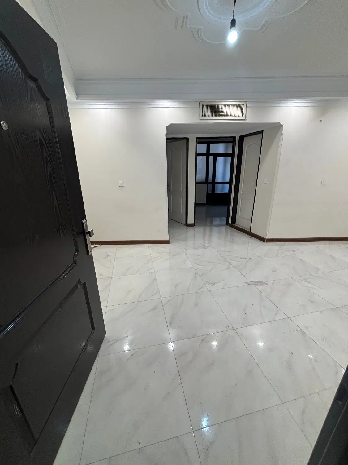 آپارتمان ۶۳ متری  دوخواب  دارای پارکینگ در وحیدیه