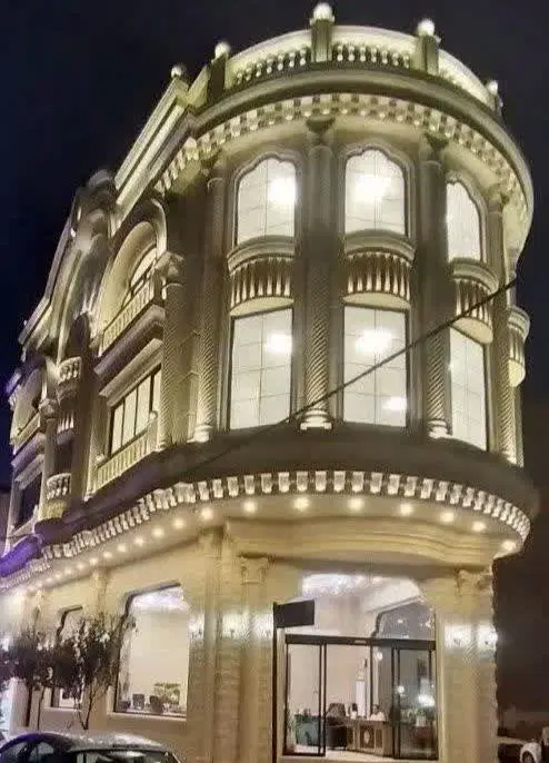 واحد ۱۹۵ متر ی (پنت هوس)
